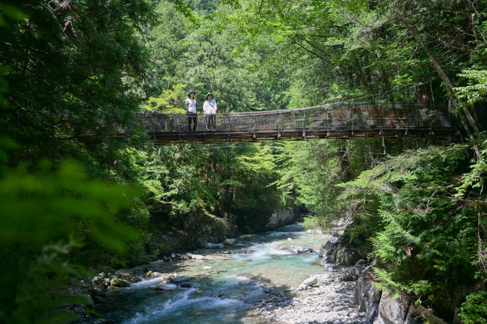 木曽「阿寺渓谷」をめぐる大満足の女子旅!癒しの絶景とおすすめ紹介|Skima信州コラボ記事